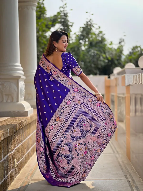 FLUIT_LESVETEMENTS_Printed_Banarasi_Silk_Blend_Saree_with_Unstitched_Blouse_(Blue)