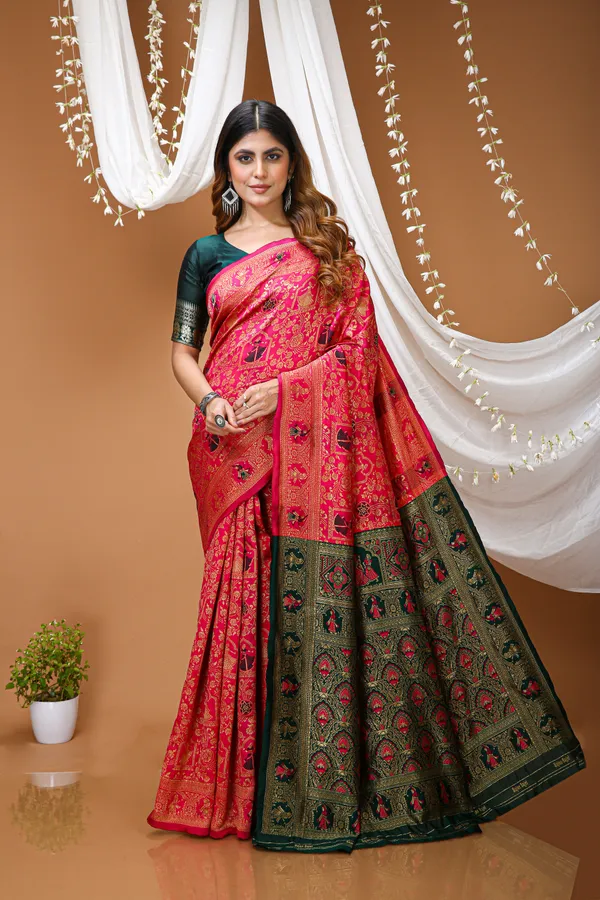 FLUIT_LESVETEMENTS_Woven_Banarasi_Pure_Silk_Saree_with_Unstitched_Blouse_(Pink)