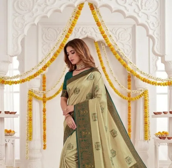 FLUIT_LESVETEMENTS_Woven_Banarasi_Pure_Silk_Saree_with_Unstitched_Blouse_(Light_Green)