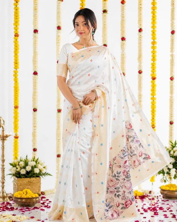 FLUIT_LESVETEMENTS_Floral_Print_Kanjivaram_Jacquard_Saree_with_Unstitched_Blouse_(White)