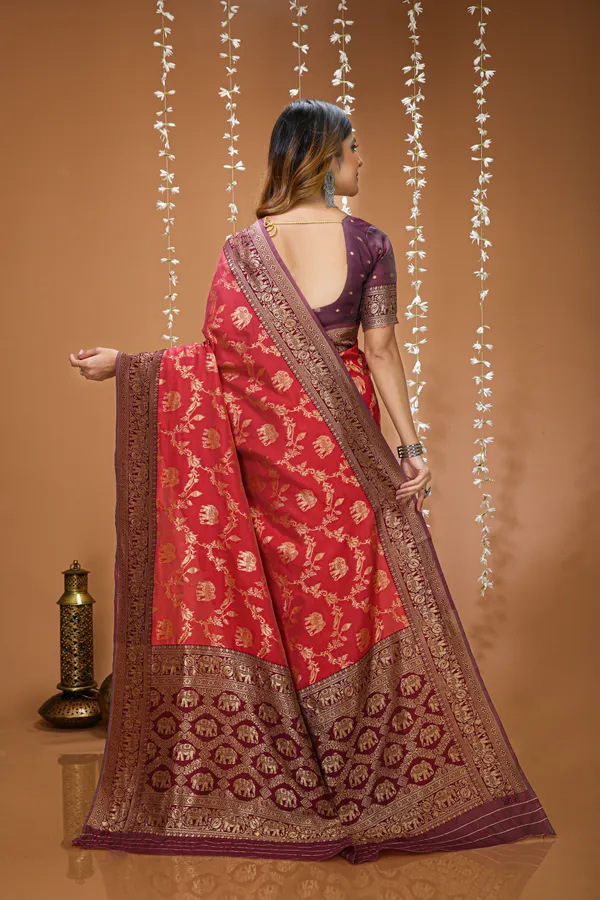 FLUIT_LESVETEMENTS_Checkered_Kanjivaram_Jacquard_Saree_with_Unstitched_Blouse_(Red)