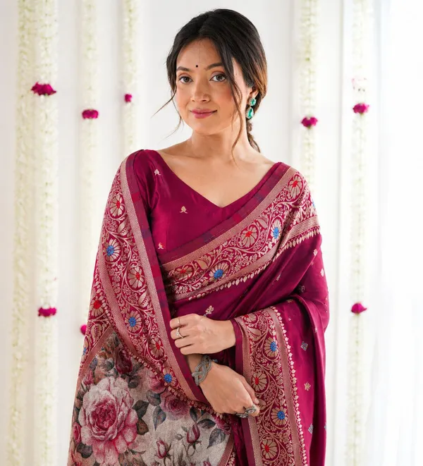 FLUIT_LESVETEMENTS_Floral_Print_Kanjivaram_Jacquard_Saree_with_Unstitched_Blouse_(Magenta)