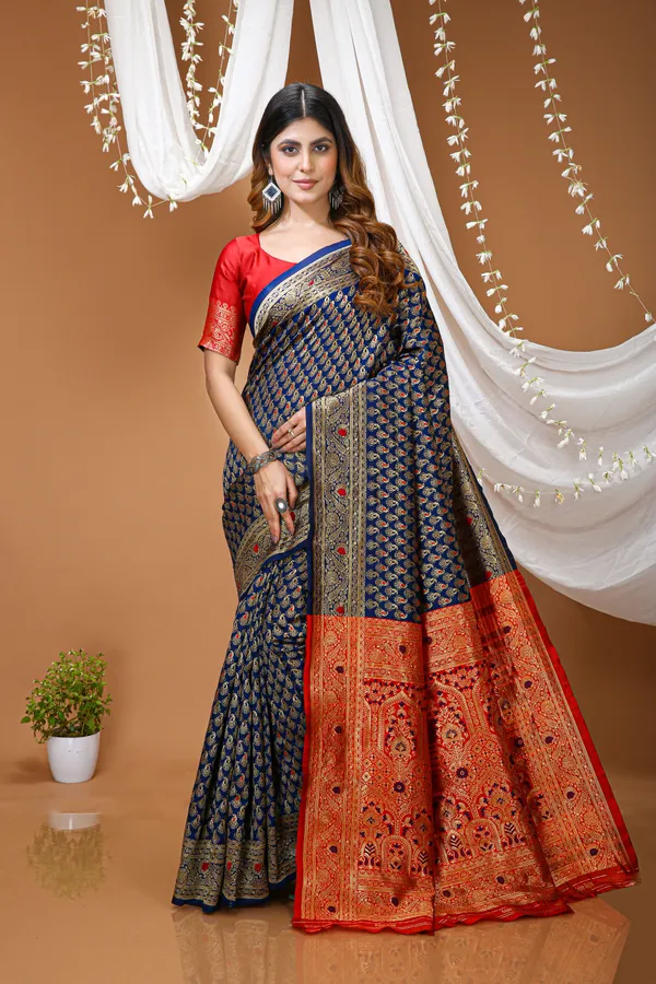 FLUIT_LESVETEMENTS_Woven_Kanjivaram_Jacquard_Saree_with_Unstitched_Blouse_(Blue)