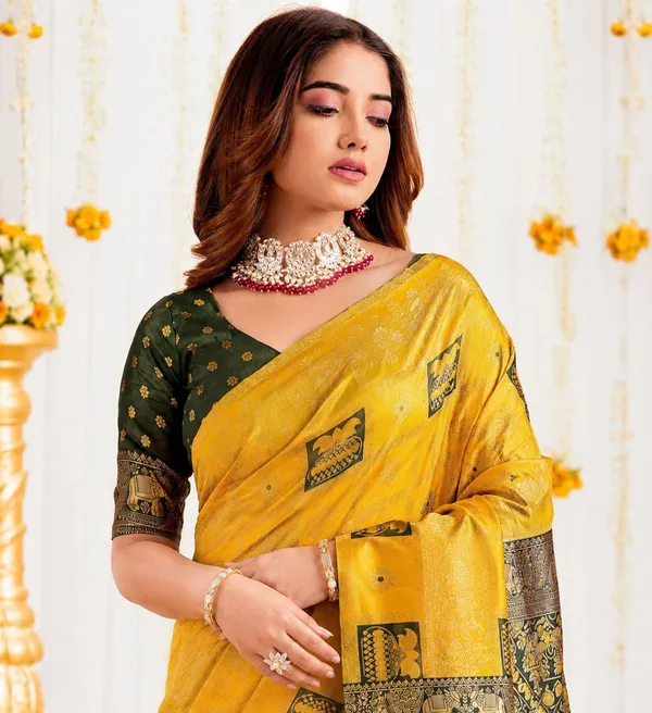 FLUIT_LESVETEMENTS_Woven_Banarasi_Pure_Silk_Saree_with_Unstitched_Blouse_(Yellow)