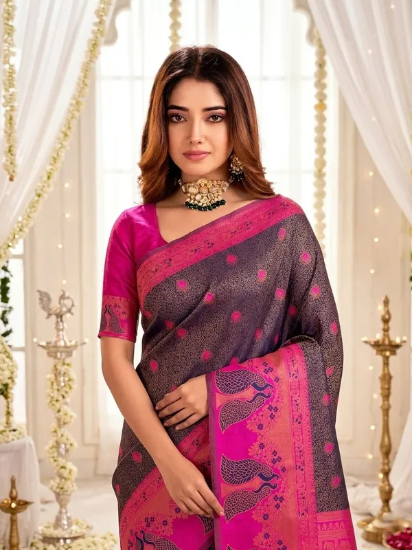FLUIT_LESVETEMENTS_Animal_Print_Banarasi_Pure_Silk_Saree_with_Unstitched_Blouse_(Pink)