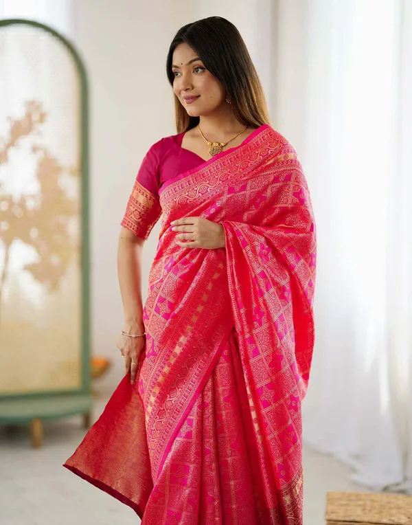 FLUIT_LESVETEMENTS_Self_Design_Kanjivaram_Jacquard_Saree_with_Unstitched_Blouse_(Pink)