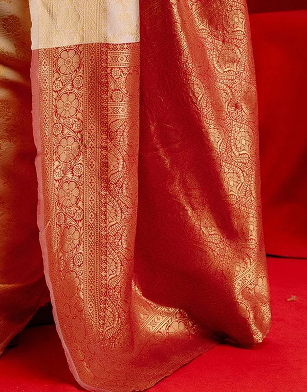 FLUIT_LESVETEMENTS_Self_Design_Kanjivaram_Jacquard_Saree_with_Unstitched_Blouse_(Cream)