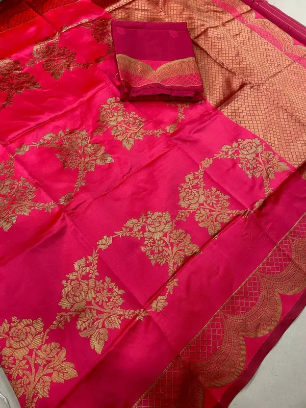 FLUIT_LESVETEMENTS_Self_Design_Kanjivaram_Jacquard_Saree_with_Unstitched_Blouse_(Pink)