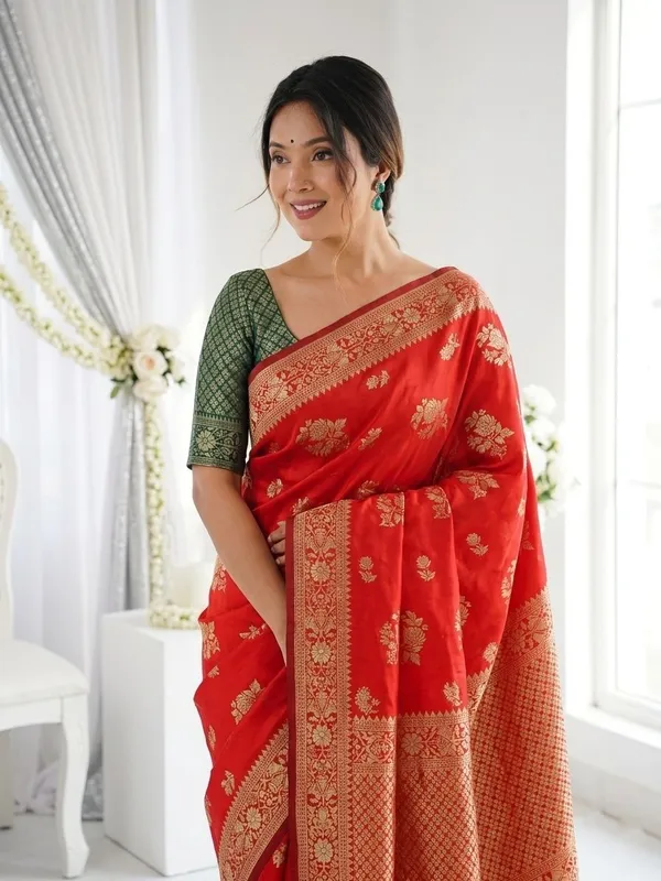 FLUIT_LESVETEMENTS_Self_Design_Kanjivaram_Jacquard_Saree_with_Unstitched_Blouse_(Red)