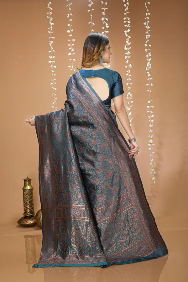FLUIT_LESVETEMENTS_Self_Design_Kanjivaram_Jacquard_Saree_with_Unstitched_Blouse_(Light_Blue)