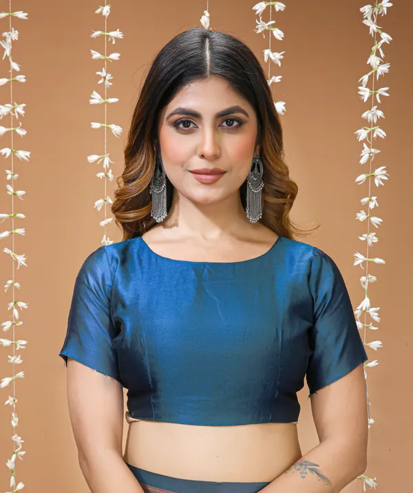 FLUIT_LESVETEMENTS_Self_Design_Kanjivaram_Jacquard_Saree_with_Unstitched_Blouse_(Light_Blue)