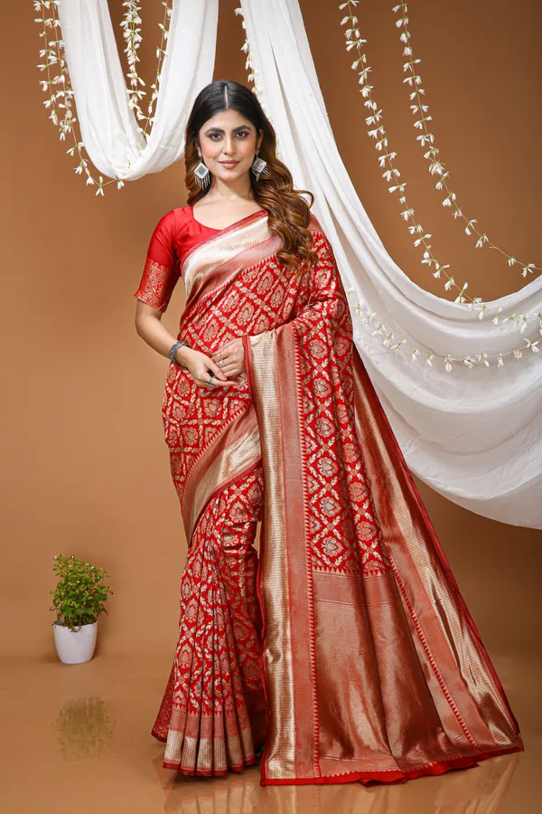 FLUIT_LESVETEMENTS_Self_Design_Kanjivaram_Jacquard_Saree_with_Unstitched_Blouse_(Red)