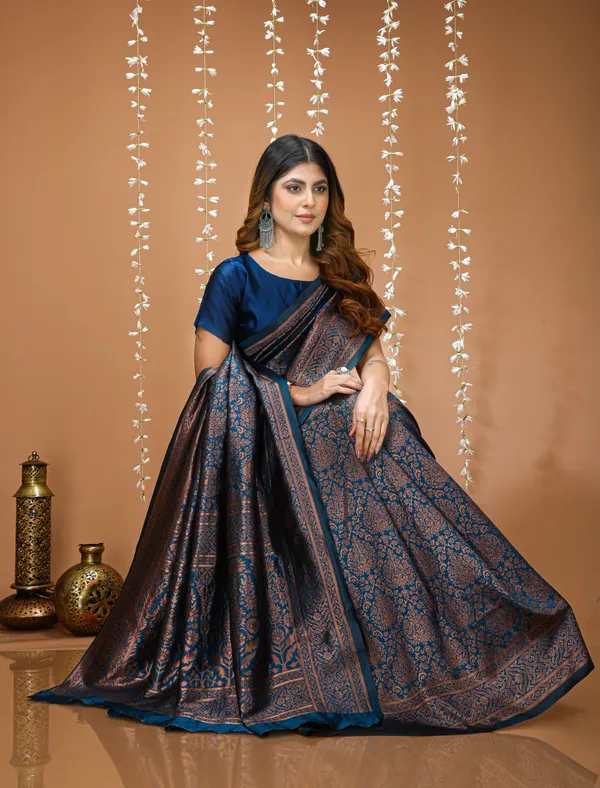 FLUIT_LESVETEMENTS_Self_Design_Kanjivaram_Jacquard_Saree_with_Unstitched_Blouse_(Dark_Blue)