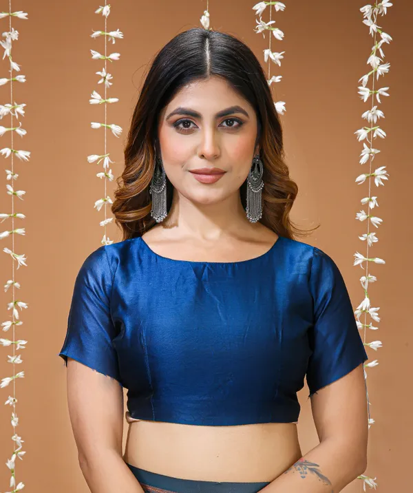 FLUIT_LESVETEMENTS_Self_Design_Kanjivaram_Jacquard_Saree_with_Unstitched_Blouse_(Dark_Blue)