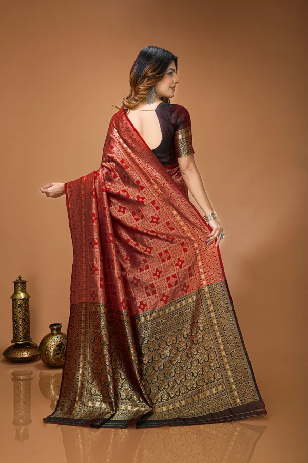FLUIT_LESVETEMENTS_Self_Design_Kanjivaram_Jacquard_Saree_with_Unstitched_Blouse_(Red)