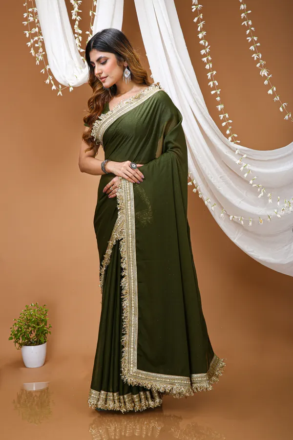 FLUIT_LESVETEMENTS_Solid_Bollywood_Georgette_Saree_with_Unstitched_Blouse_(Dark_Green)