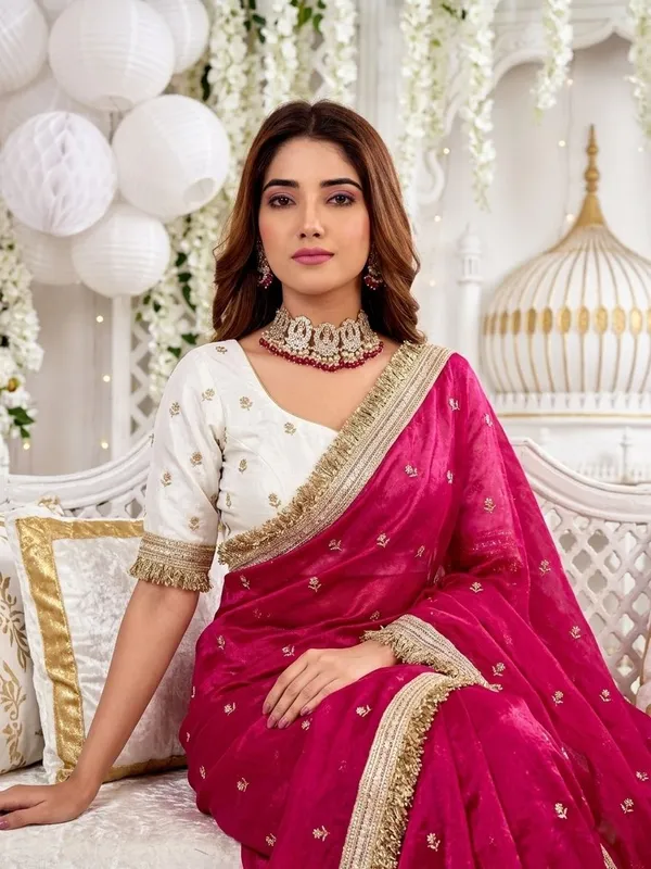 FLUIT_LESVETEMENTS_Embroidered_Bollywood_Satin_Saree_with_Unstitched_Blouse_(Pink)
