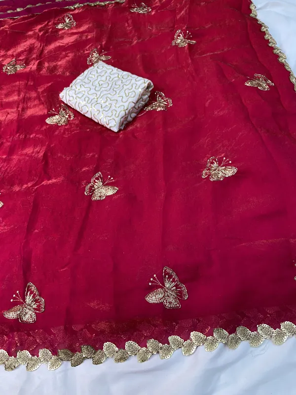FLUIT_LESVETEMENTS_Embroidered_Bollywood_Satin_Saree_with_Unstitched_Blouse_(Pink)