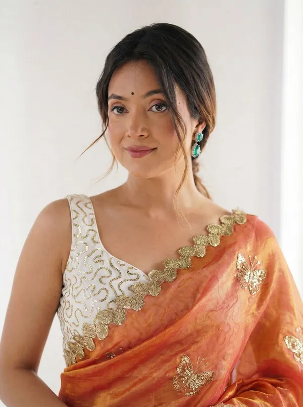 FLUIT_LESVETEMENTS_Embroidered_Bollywood_Satin_Saree_with_Unstitched_Blouse_(Orange)