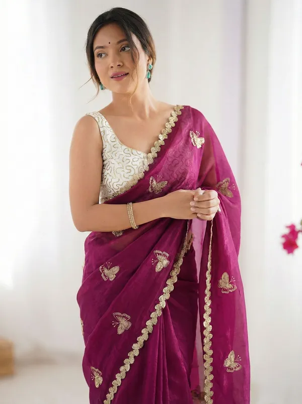 FLUIT_LESVETEMENTS_Embroidered_Bollywood_Satin_Saree_with_Unstitched_Blouse_(Magenta)