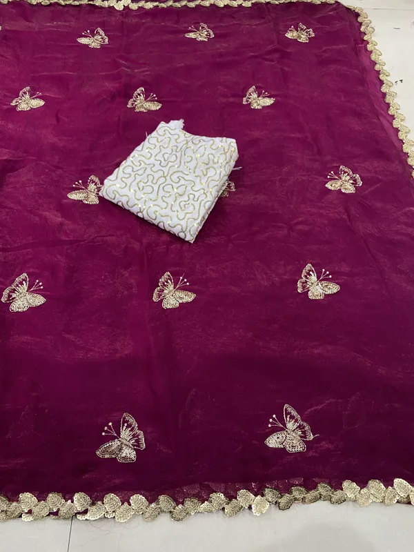FLUIT_LESVETEMENTS_Embroidered_Bollywood_Satin_Saree_with_Unstitched_Blouse_(Magenta)