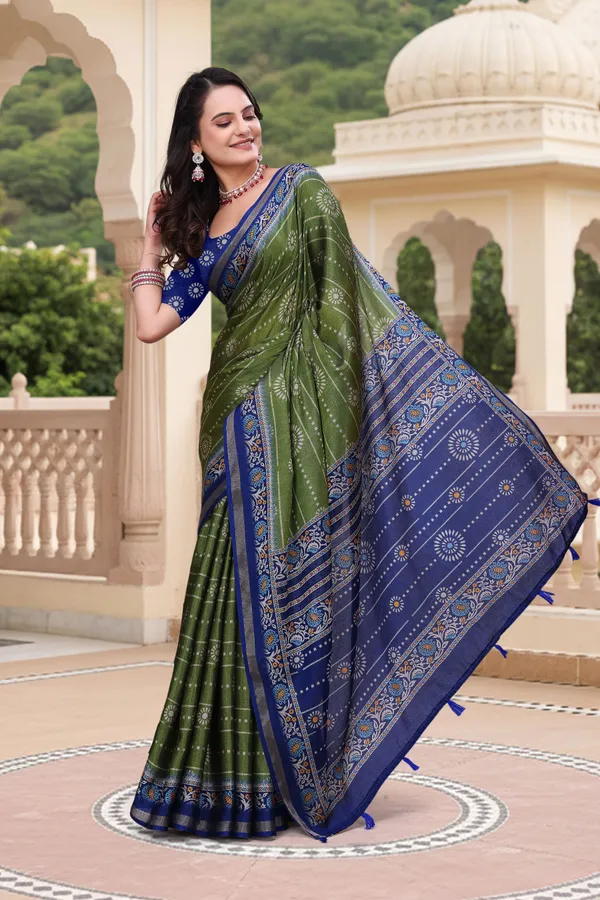 FLUIT_LESVETEMENTS_Geometric_Print_Bandhani_Muslin_Saree_with_Unstitched_Blouse_(Dark_Green)