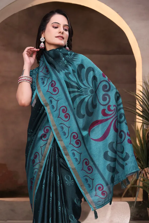 FLUIT_LESVETEMENTS_Printed_Daily_Wear_Cotton_Blend_Saree_with_Unstitched_Blouse_(Dark_Green)
