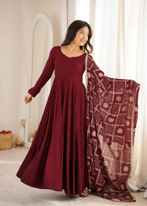 Noor_Wine_Embroidered_Anarkali_Suit_Set
