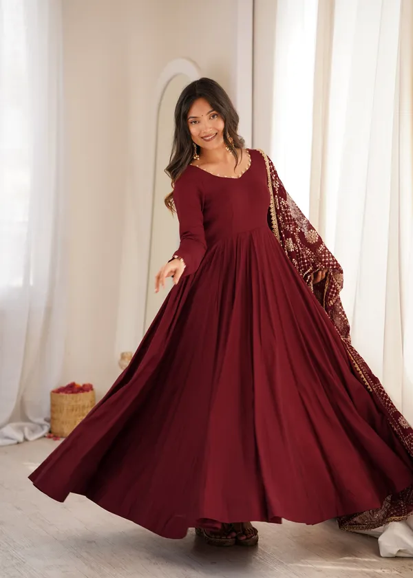 Noor_Wine_Embroidered_Anarkali_Suit_Set