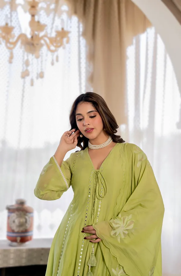 Green_Chanderi_Silk_Straight_Kurta_Set_For_Women