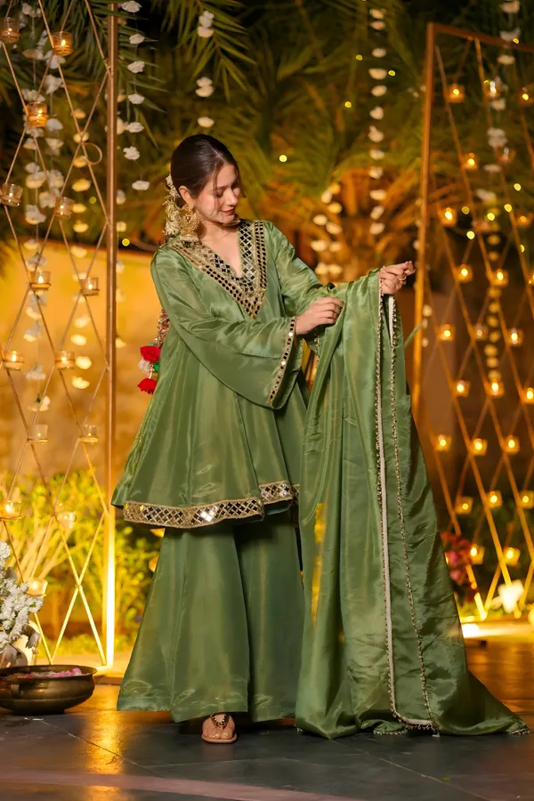 Green_CP_vichitra_Sharara_Set