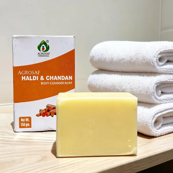 Viticare_Haldi_Chandan_Brightening_Herbal_Bath_Soap