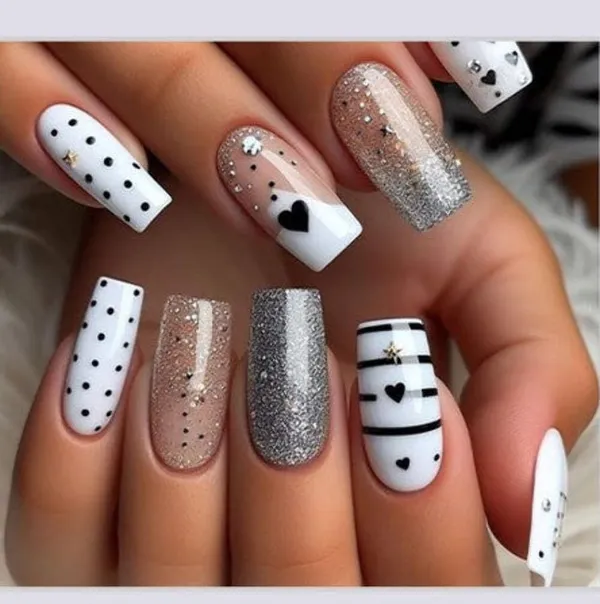 White_Glitter_Stripe_Press_On_Nails_Polka_Dot_Stripe_With_Gold_Star_Accents