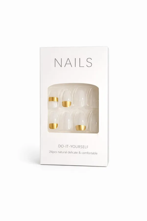 Modern_Monochrome_Press_On_Nails_White_Grey_With_Gold_Accents