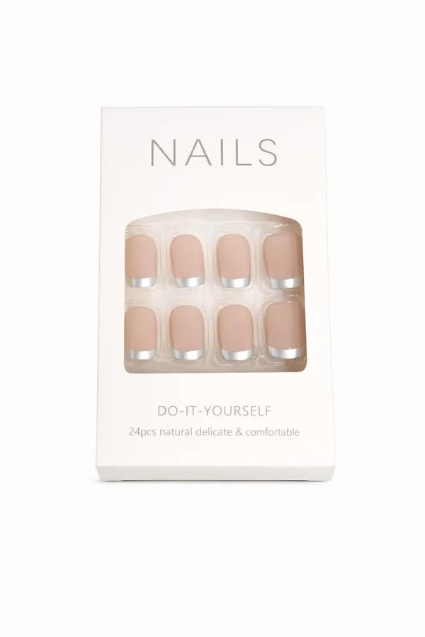 Nude_Silver_French_Tip_Bridal_Press_On_Nails