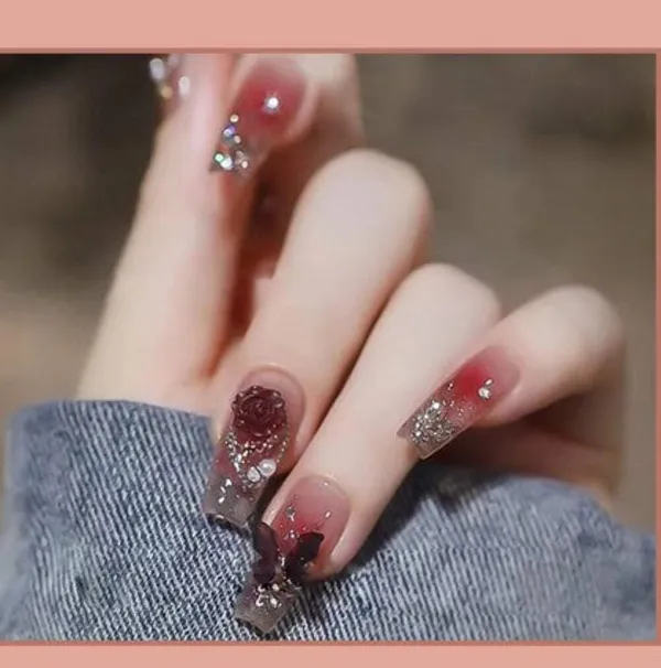 Burgundy_Rose_Glitter_Press_On_Nails_Wine_Red_Gradient_With_Flower_Crystal_Accents
