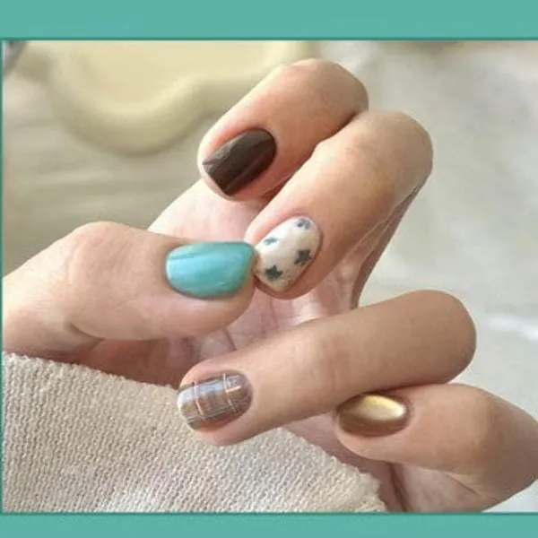 Teal_Mix_Press_On_Nails_With_Plaid_Star_Accents_24_Pcs