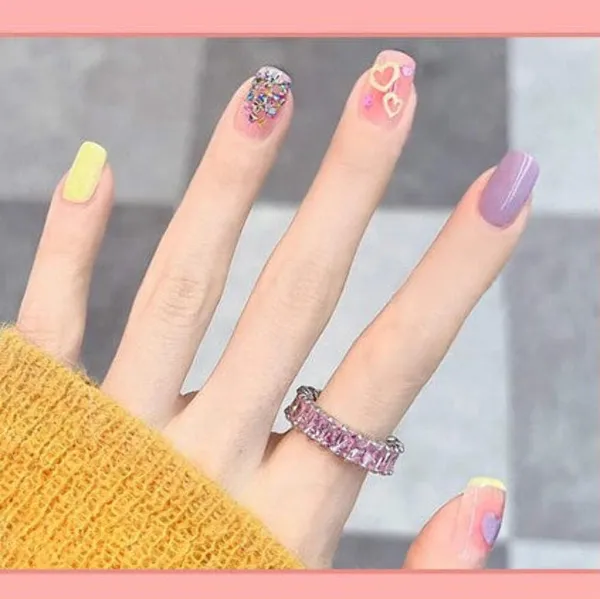 Pastel_Rainbow_Press_On_Nails_Pink_Purple_Yellow_Glitter_Mix