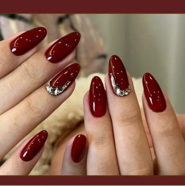Deep_Burgundy_Crystal_Press_On_Nails_Rich_Wine_Red_With_Rhinestone_Crescent_Accents
