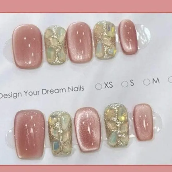 Golden_Marble_Press_On_Nails_Dusty_Rose_With_Gold_Foil_Accents