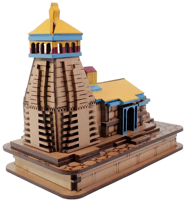 Handcrafted_Wooden_Kedarnath_Temple_Miniature_(Showpiece)