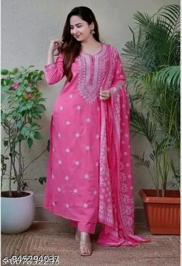 Pink_Embroidered_Kurta_Set_for_Women