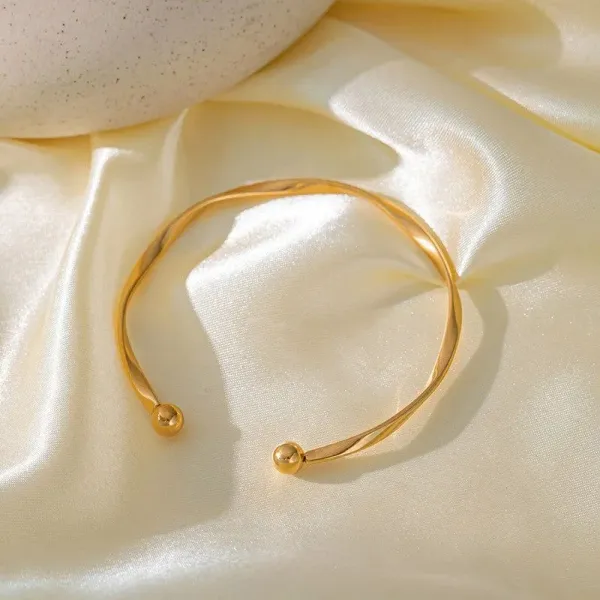 Gold_Plated_Stainless_Steel_Contemporary_Cuff_Bracelet_For_Women
