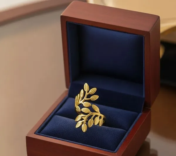 Gold_Plated__Stainless_Steel_Leaf_Themed_Adjustable_Finger_Ring