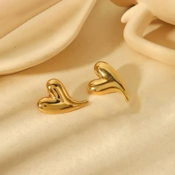 Gold_Plated_Stainless_Steel_Heart_Themed_Stud_Earrings