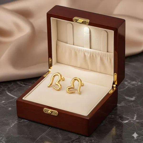 Gold_Plated_Stainless_Steel__Heart_Themed_Stud_Earrings