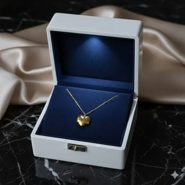 Gold_Plated__Heart_Themed_Pendant