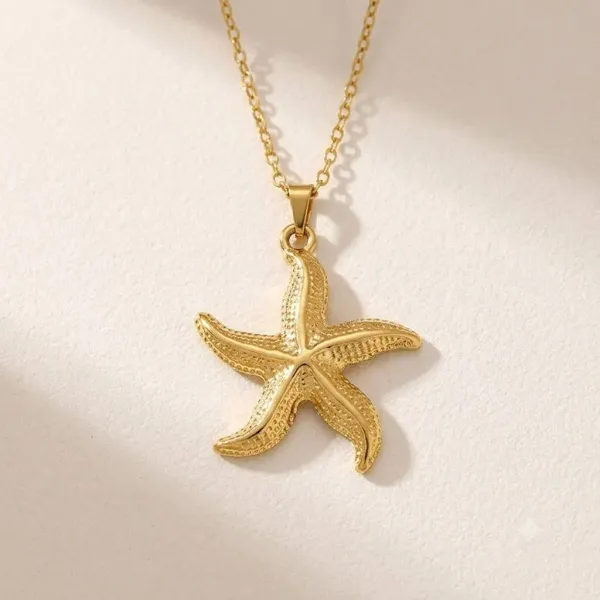 Gold_Plated_Star_Themed_Pendant