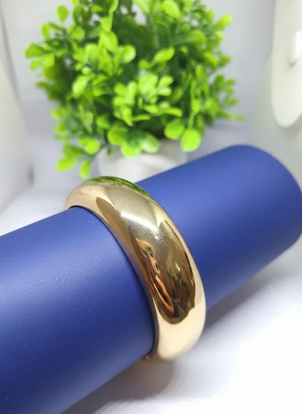 High_Polished_Gold_Dome_Bangle_Kada