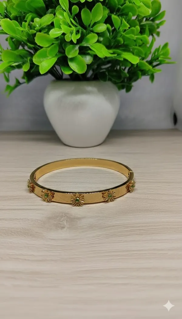 Gold_Floral_Bloom_Bangle_With_Emerald_Green_Accents